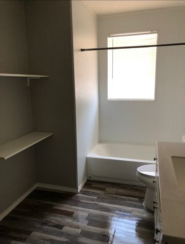 731 E Lowden Street, Fort Worth, TX 76104