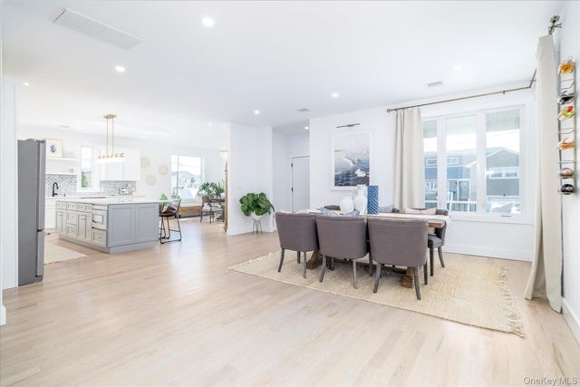 2441 Archer Street, Seaford, NY 11783