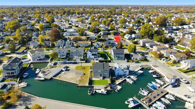 2441 Archer Street, Seaford, NY 11783