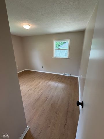 2308 Tamarack Road, Anderson, IN 46011