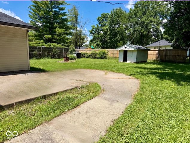 2308 Tamarack Road, Anderson, IN 46011