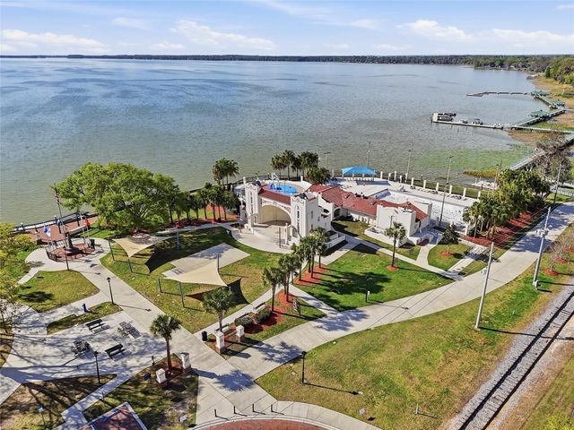 2014 BATES AVENUE, Eustis, FL 32726