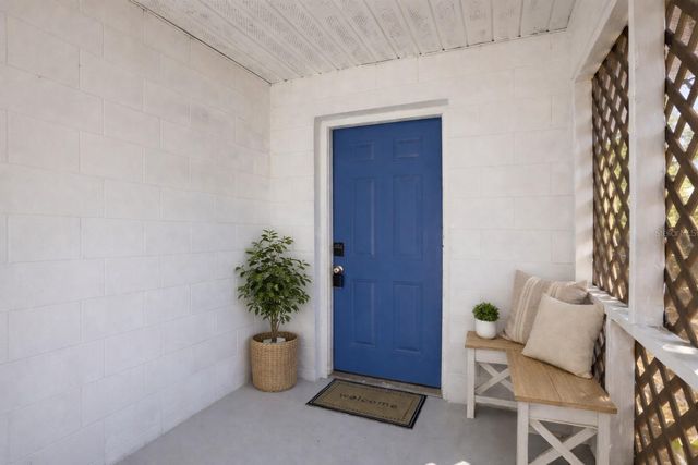 2014 BATES AVENUE, Eustis, FL 32726