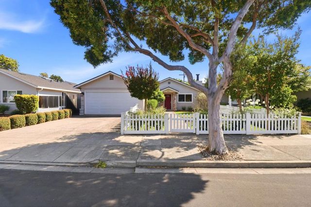 505 Hiller Street, Belmont, CA 94002