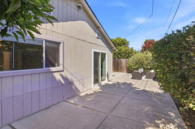 505 Hiller Street, Belmont, CA 94002