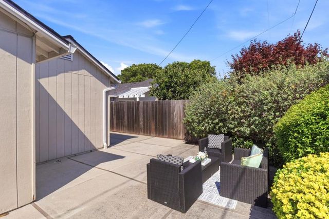 505 Hiller Street, Belmont, CA 94002