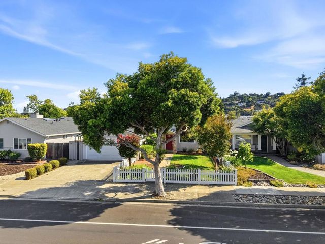 505 Hiller Street, Belmont, CA 94002
