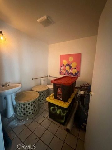 1303 W Anaheim Street, Wilmington, CA 90744