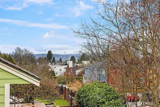 6741 34th Avenue SW, Seattle, WA 98126