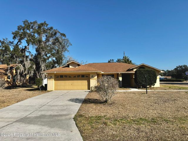 9297 Pickens Street, Spring Hill, FL 34608