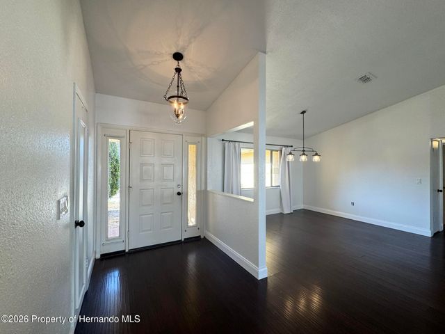 9297 Pickens Street, Spring Hill, FL 34608