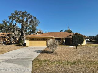 9297 Pickens Street, Spring Hill, FL 34608