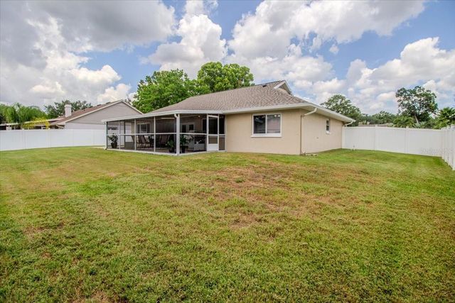 4102 W BANK AVENUE, Tampa, FL 33624