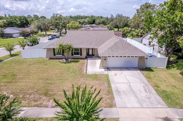 4102 W BANK AVENUE, Tampa, FL 33624