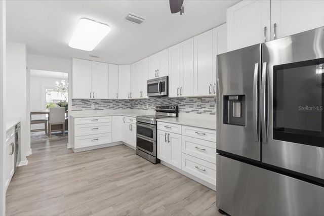 4102 W BANK AVENUE, Tampa, FL 33624