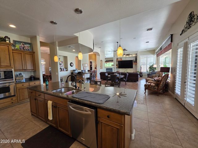 3771 E SUNNYDALE Drive, Queen Creek, AZ 85142