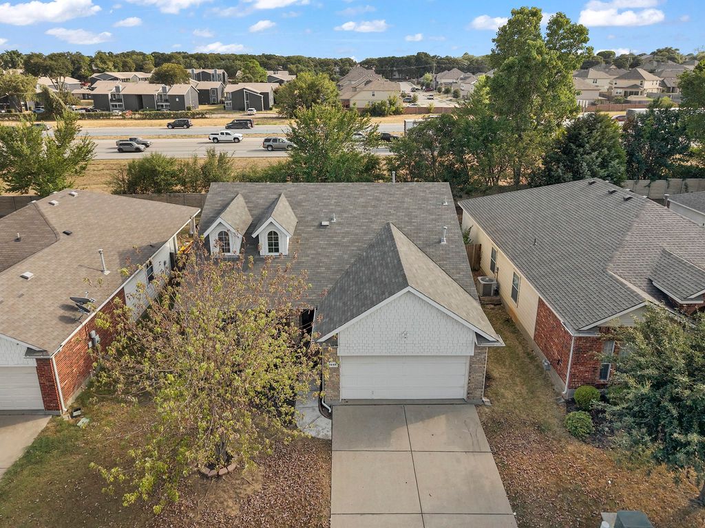 7448 Maroon Drive, Fort Worth, TX 76120 — photo 4