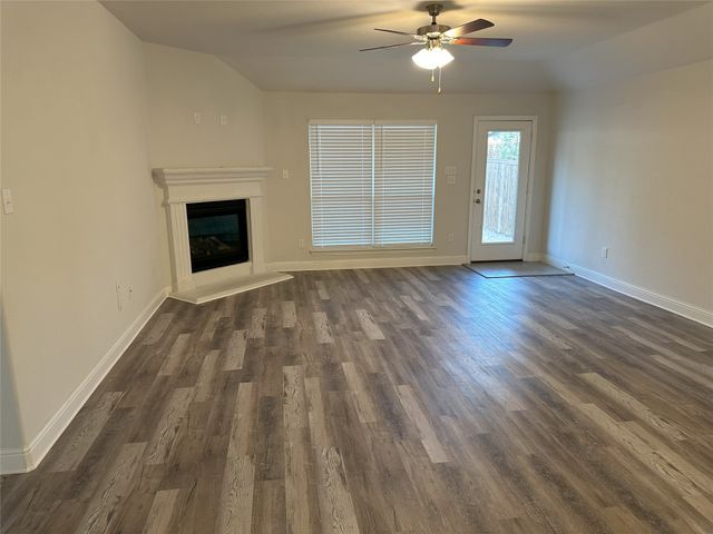 11736 Wulstone Road, Fort Worth, TX 76052