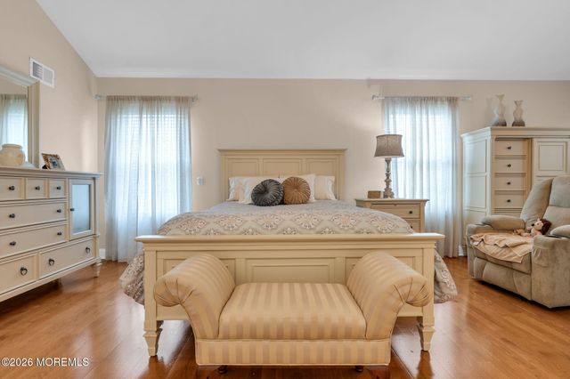 2767 Lenox Street, Toms River, NJ 08755