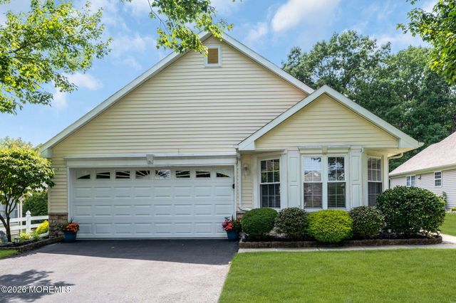 2767 Lenox Street, Toms River, NJ 08755