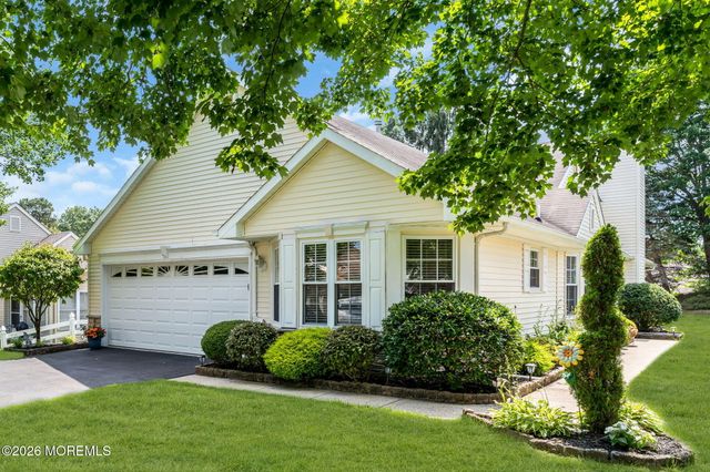 2767 Lenox Street, Toms River, NJ 08755