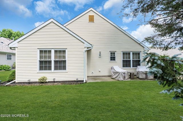 2767 Lenox Street, Toms River, NJ 08755