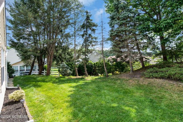 2767 Lenox Street, Toms River, NJ 08755