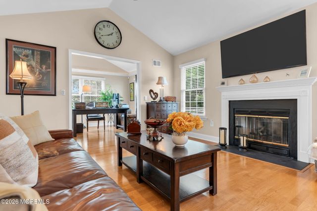 2767 Lenox Street, Toms River, NJ 08755