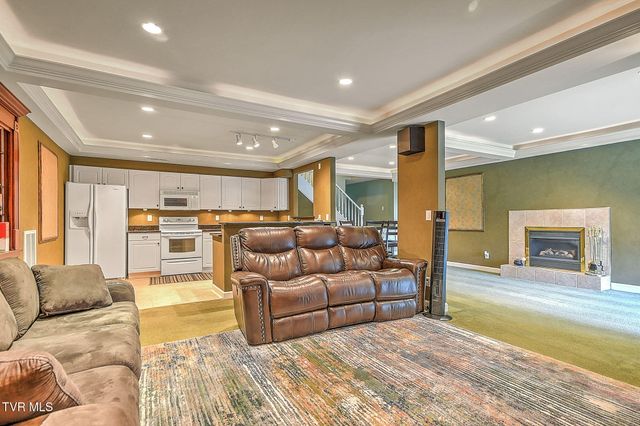 151 Laurel Ridge Drive, Jonesborough, TN 37659