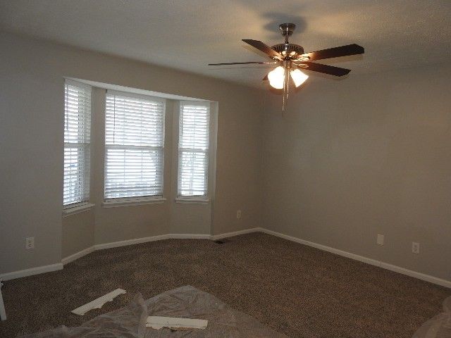 1013 Heather Dr, Goodlettsville, TN 37072