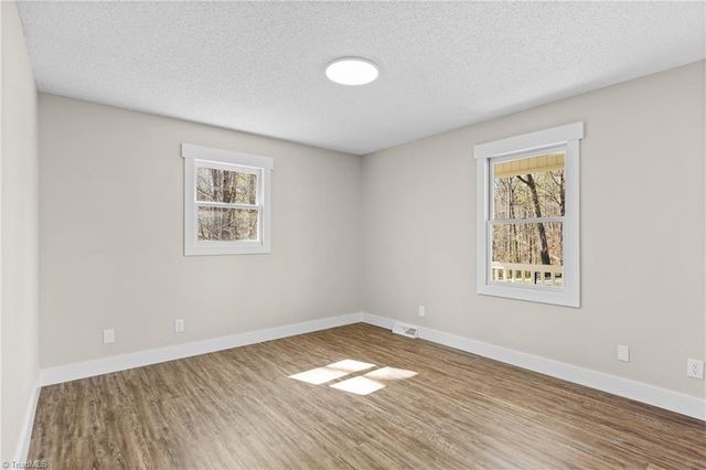 4044 Sundance Drive, Walnut Cove, NC 27052