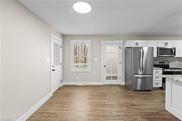 4044 Sundance Drive, Walnut Cove, NC 27052