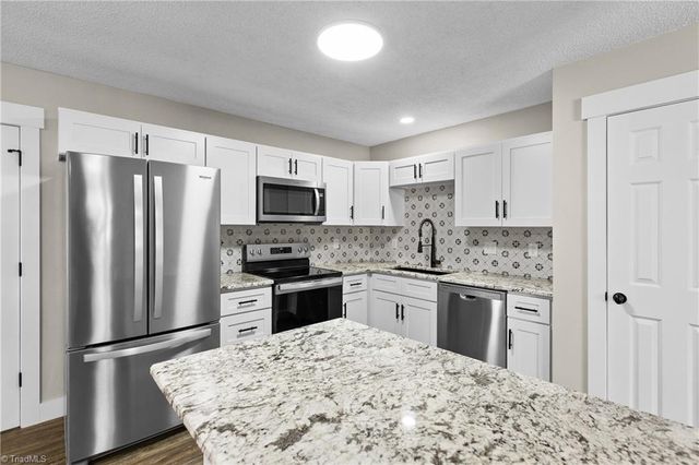 4044 Sundance Drive, Walnut Cove, NC 27052