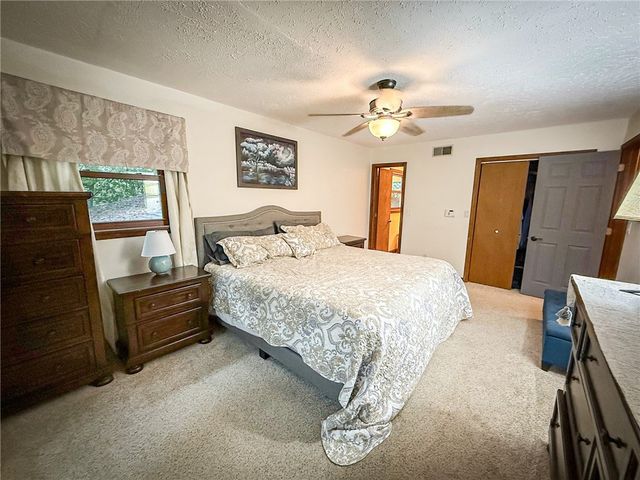 729 Belmont Rd, City Of But Ne, PA 16001