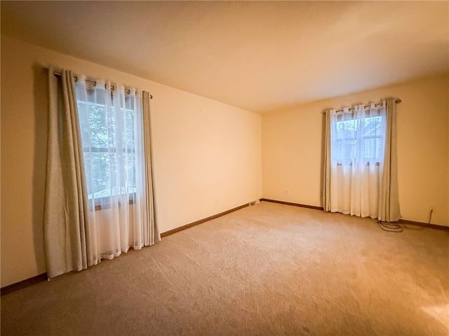 729 Belmont Rd, City Of But Ne, PA 16001