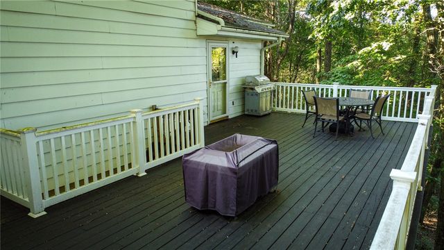 729 Belmont Rd, City Of But Ne, PA 16001