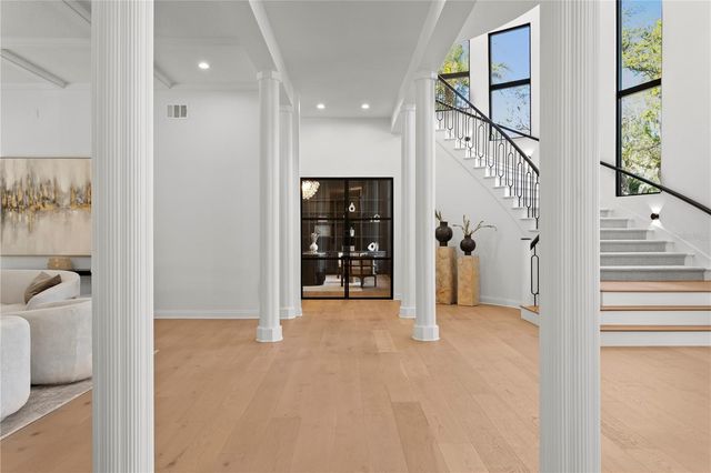 6324 W MACLAURIN DRIVE, Tampa, FL 33647