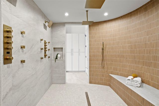 6324 W MACLAURIN DRIVE, Tampa, FL 33647