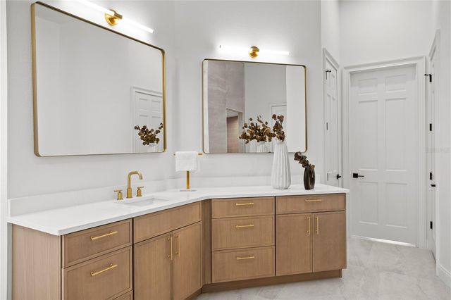 6324 W MACLAURIN DRIVE, Tampa, FL 33647