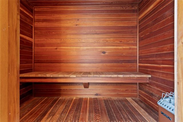 6324 W MACLAURIN DRIVE, Tampa, FL 33647