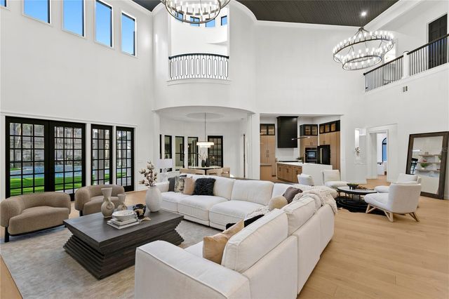 6324 W MACLAURIN DRIVE, Tampa, FL 33647