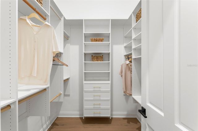 6324 W MACLAURIN DRIVE, Tampa, FL 33647