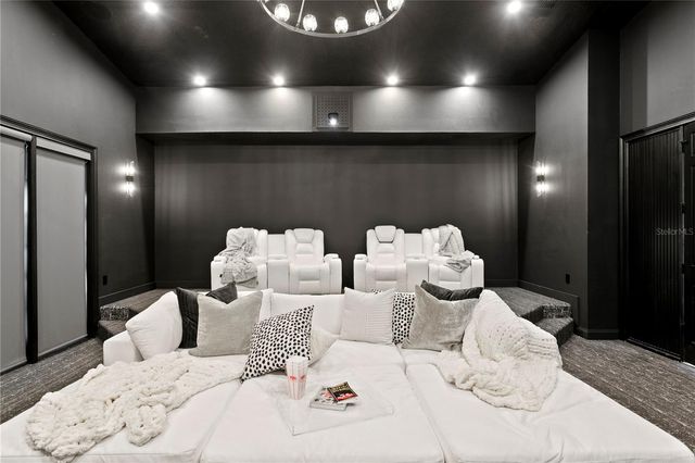 6324 W MACLAURIN DRIVE, Tampa, FL 33647