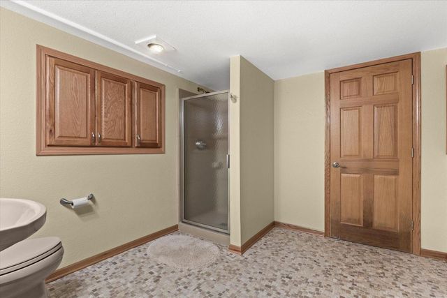 N56W15799 Bette DRIVE, Menomonee Falls, WI 53051