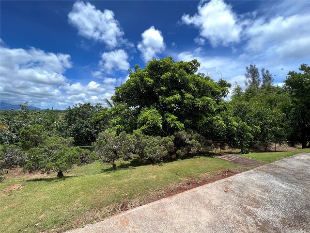 95-100 Kiopaa Place, Mililani, HI 96789