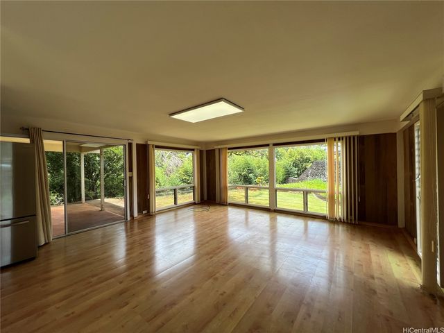 95-100 Kiopaa Place, Mililani, HI 96789