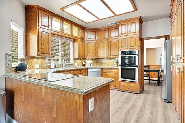 19408 Farallon Road, Madera, CA 93638