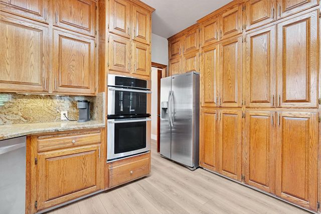19408 Farallon Road, Madera, CA 93638