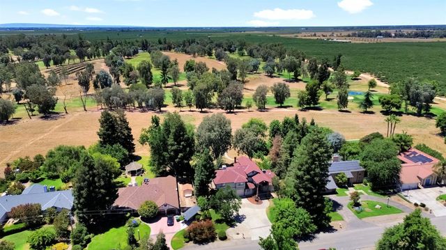 19408 Farallon Road, Madera, CA 93638