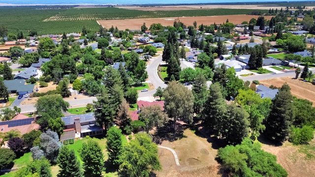 19408 Farallon Road, Madera, CA 93638